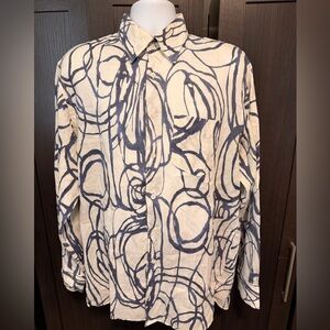 Canali Men’s Linen Dress Shirt Size XL. Blue/White Made In Italy